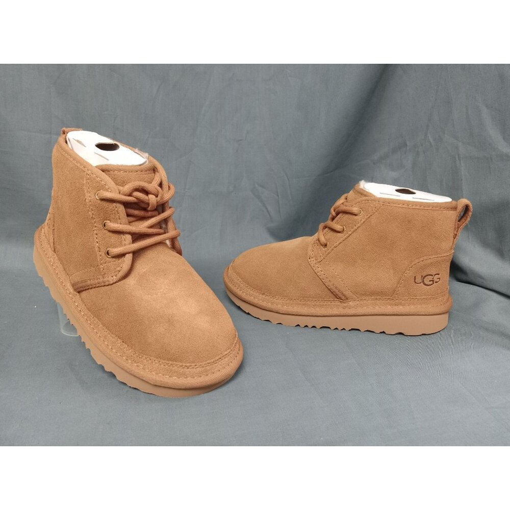UGG Australia Kids Neumel II Boots Suede Lace-Up Chestnut Size 3 NEW IN BOX!